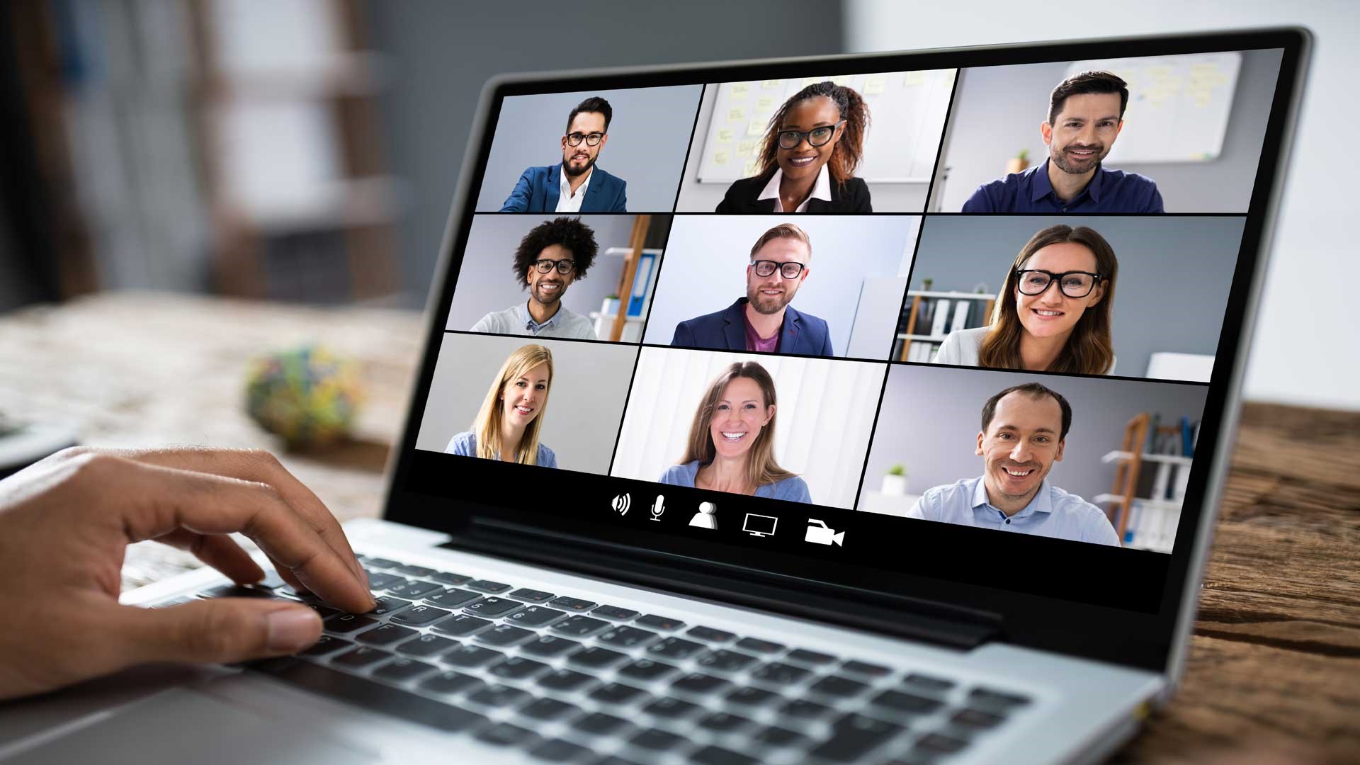 برگزاری وبینار موفق